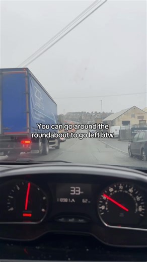 Essential Driving Tips for Navigating Roundabouts