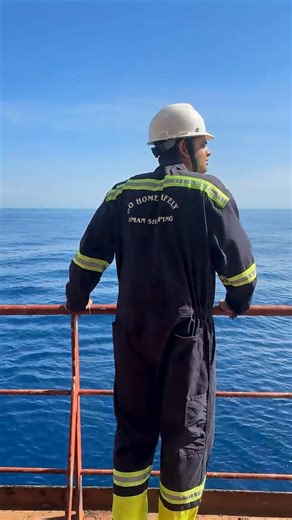 Ek Din Ship Pe 😳⚓ Ship clock advance ⏰ Real Ship Life Routine #ship #sea #ocean #lifeatsea #short