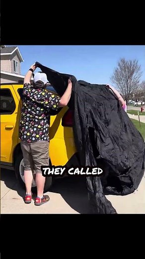 Pontiac Aztek Tent – Genius Camping Design or Total Gimmick?