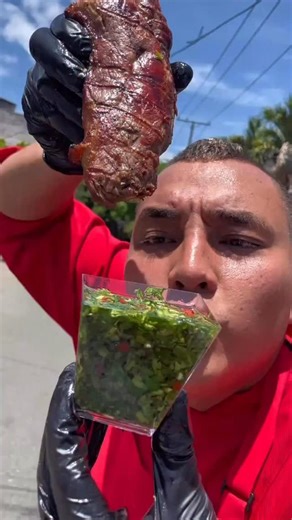 Chef SEBAS satillo’s🔥 on Instagram: "TU QUE TEAM ERES CARNE o CHICHARRON 🥓🌶️🥩🥑⁉️👇 ✍️Abiertos todos los días Sede sur cra 40#9-08 Cambulos Calle42norte#4n-184 flora Cali 📍 📱3218414839 DOMICILIOS y recoger tienda o pide por RAPPI y DIDI Redes sociales @satillosfamilyy @sebasatillos #cali #chicharron #carne"