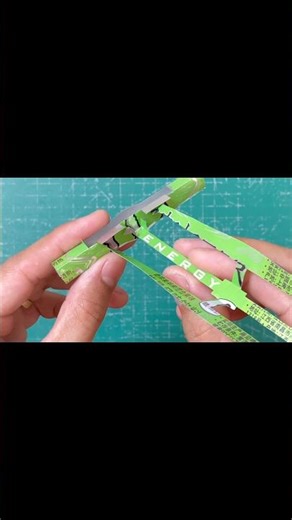 Homemade Dino Truck using Monster cans Part 11