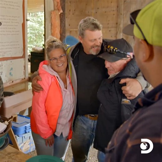 From Scraping By to Debt Free in No Time! | Gold Rush: Mine Rescue with Freddy and Juan