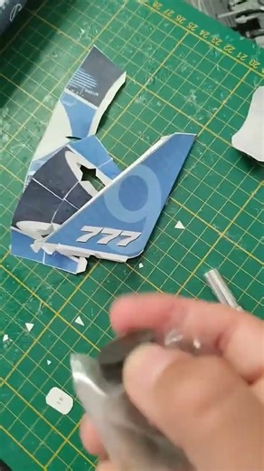 b777X finishing the fuselage:)#paperplane