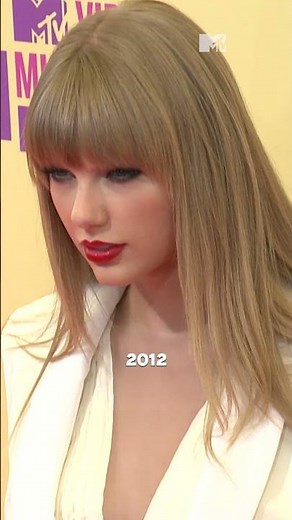 Just look at these Taylor Swift’s VMA red carpet outfits through the years ✨