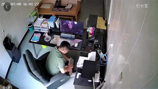 Teacher's confiscated lighter explodes during smoke break in Tianjin, China