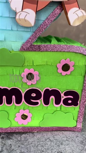 Piñata de Bluey #bluey #piñatas #piñatadebluey #blueyybingo #piñatadebingo #piñatablueyybingo #fiestabluey #bluepartybb