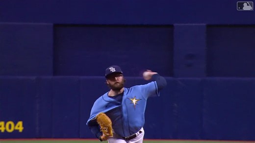 Josh Fleming poncha a 5