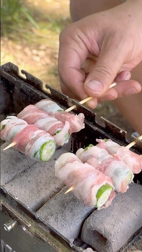 オクラを肉巻きにして焼いてみただけではない。 #キャンプ飯 #炭火焼き #レシピ #オクラ