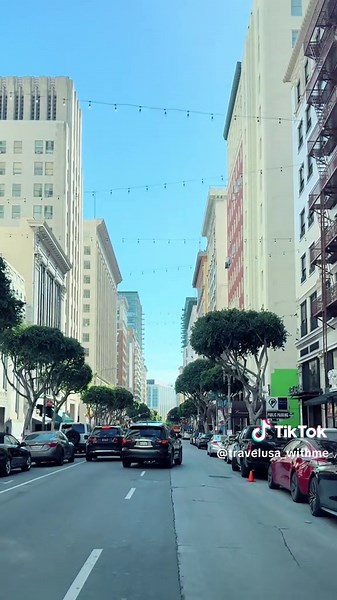 Explore Iconic Los Angeles: A Travel Guide