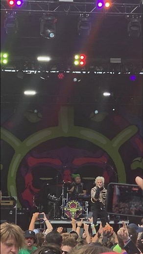 Powerman 5000 plays When Worlds Collide at Sonic Temple 2026