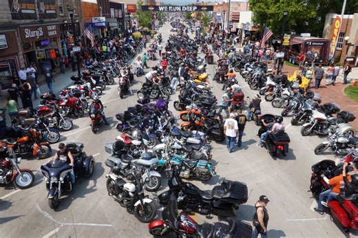 At least 12 die in motorcycle accidents before, during and after 2024 Sturgis rally • South Dakota Searchlight