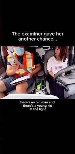 🤣 Funny driving test incident, Try not to laugh driving test fails! 🤣