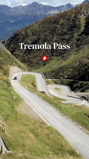 Exploring Tremola Pass: A Serene Journey Through the Swiss Alps