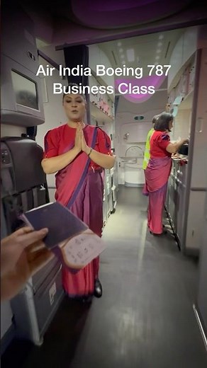 Air India Boeing Dreamliner Business Class Review | Lounge Guru