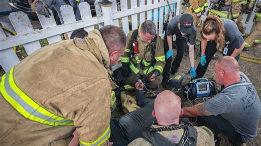 3 firefighters injured battling house fire in Fort Worth on the road to recovery, dept. says
