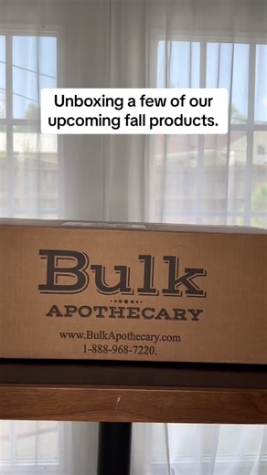Ok makers! Are you prepping for the fall? We are ready with all you fall scents, wooden bowls, mica and liquid dyes, and so much more. Did you spot the sneek peak to our new ceramic candle jars launching soon! #candlemaking #soapmaking #selfcare #fallproducts #unboxin