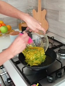 Frittata di asparagi selvatici 😍 Facile, veloce e saporita | DovealSud