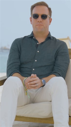 Deeper customer understanding in minutes? Yes, please  Colin Fleming, CMO of ServiceNow, shares how the company uses AI to create and interview “digital twins” of its ideal customers for actionable insights. Watch now  | Think with Google | Facebook