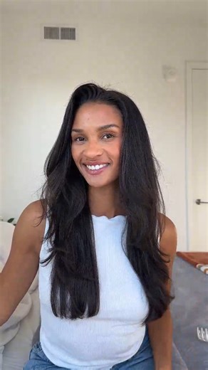 If your Volumizer blowout isn’t giving what it’s supposed to give, we’ve got you covered with a step-by-step tutorial. Share this with someone who is blowout obsessed! 🤩 | Revlon Hair Tools