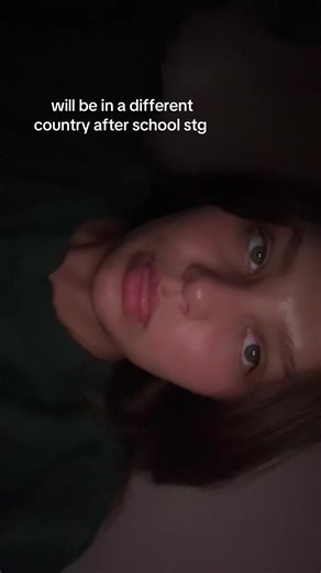 sarah paige 🧸🖤 (@_megaswagger)’s videos with suono originale - -text._.song-