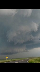 Devilish Maneuvers!The Tornado Alley. No AI and all content is original and filmed by me. #cloudchaser #stormphotography | Chasingtheshiftinglight