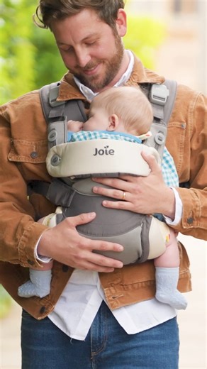 Official Joie Malaysia on Instagram: "Enjoy every precious moment with Savvy Lite ✔️ 3 ways to wear ✔️ Magnetic buckles ✔️ Lightweight, easy to carry ✔️ Additional organic infant bib ✔️ Built-in sun hood #JoieMalaysia #SavvyLite #BabyWearing #HandsFreeParenting"