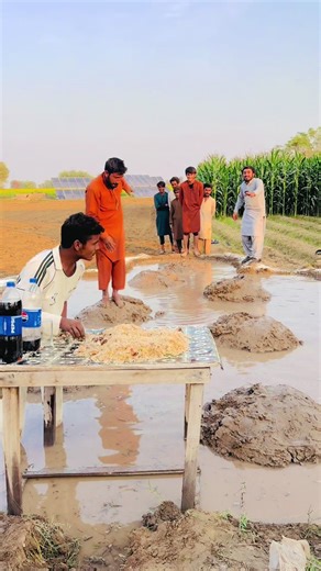 Jump lga kr cross Kro Aur Chawal Khany Shuro Krdo #for #fyp #unfreezmyaccount #challenges #brchallenges