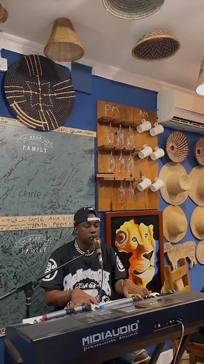 Niambie Challenge Acoustic Version – Mac Voice