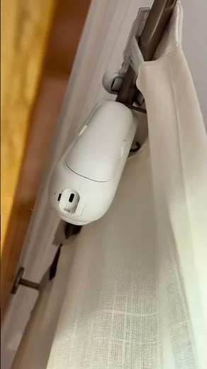 SwitchBot 2025 Automatic Curtain Opener 3 Rod-Bluetooth Remote Control