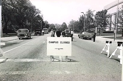 Kent State University, Ohio, 1970, Vietnam War Protests, Crosby, Stills, Nash and Young, Ohio...✌️ #60s #60sprotests #60spolitics #60smusic #americanpolitics #americana #americanhistory #neilyoung #csny #notthatlongago #vietnamwar #vietnamwarhistory #americanlife | Tom Crisafulli