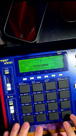 chops on the MPC 1000 #laomusic #laos #laohiphop #beatmaker