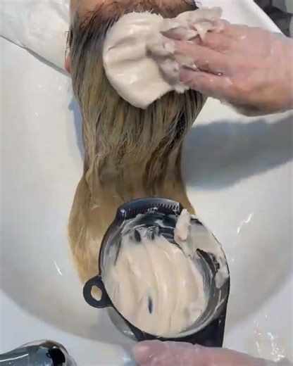 Easy Hair Color Mixing Tutorial 💇‍♀️ | Get Salon Results at Home!