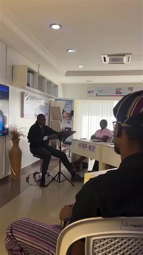 This is a testament to real-time results— where people with a burning desire for growth came together to learn from a decade-proven, outstanding creative in Africa. Today, at the Today’s Skill Hub Learning Center, we were excited to witness the life-transforming learning experience at the OBSERVE & RESPOND Training, hosted by @zitchpictures Thank you for impacting lives and transferring practical knowledge. We look forward to welcoming more ready-minded fellows to come learn, grow, and transform