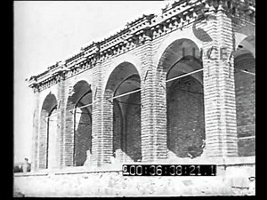 British Barbarism. Signs of the enemy's murderous fury on a peaceful villa in Melito di Napoli.
