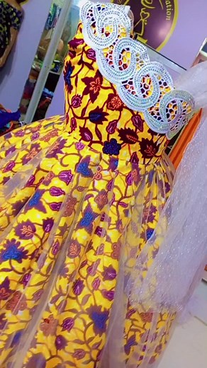 Idée de tenue fille: Robe en pagne pour enfant