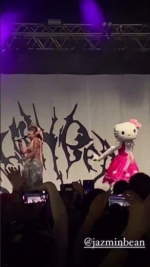 Jazmin Bean performing Hello Kitty in Download festival 11 June, 2023 #jazzy