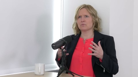 Essentials: Tools for setting & achieving goals | Dr. Emily Balcetis