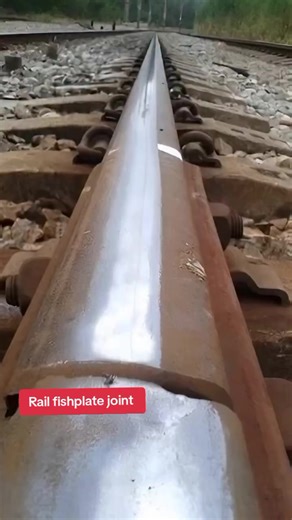 Understanding Rail Fishplate Joints in Railways