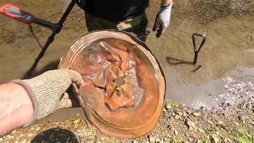 They entered a brand-new creek spot looking for an old Ford - then Civil War relics started appearing