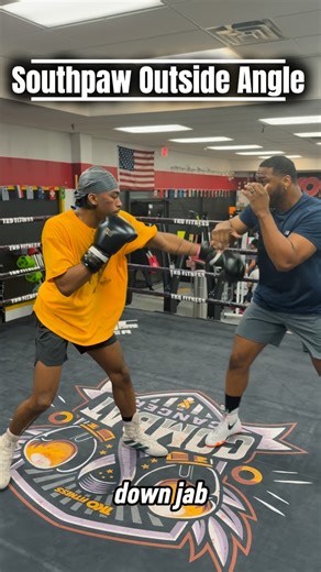 Charles K Brewer Jr. on Instagram: "When the orthodox fighter steals the outside foot, don’t rush or force anything. As a southpaw, a small step back on an angle puts your feet right back where they need to be. Now you’re lined up again and back in position. From there, keep the lead hand active. Not to score big — but to deny them comfort. If they can’t freely walk to their left, they can’t hold the advantage for long. This is about position control, not chasing exchanges. #boxingcoach #boxing