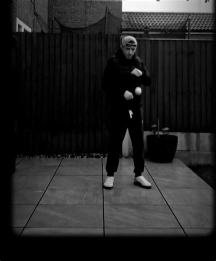 Reflexes #workout #boxingtraining #reflexball #shorts #style