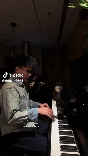 Dạo Bước HongKong 1999 - Hướng Dẫn Piano Chi Tiết