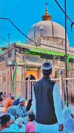 Khwaja Sahab ki jaane wale jitne bhi hai like aur subscribe Karen 🤲🤲🤲🤲