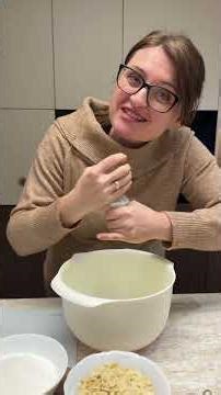 HOW TO MAKE HOMEMADE MERINGUE ROLL WITH FRUIT