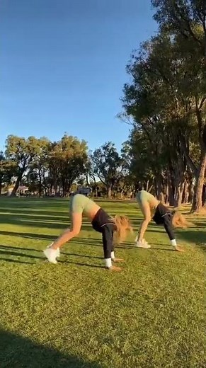 Backhand Spring & Push Up