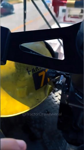 LET’S GO ON A TILLER RIDE •View from the Tiller cab headed to a Commercial Fire•San Bernardino County Fire Fontana CA, a Pierce Tractor Drawn Aerial•Submitted by MT 71 TillerVideo from: @tractordrawnaerial | Tractordrawnaerial.com