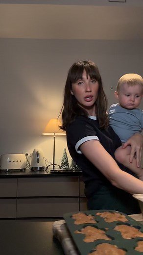 Not sure if I’ll be using these cake moulds again… but Landon seemed to like 😂 Baby banana & date cake with no sugar… success! Ask @millymckennax for the recipe as she gave it to me… hers always come out so bronzed & fluffy! I blame the moulds. | Megan McKenna