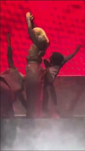 Lady Gaga owning the stage — Poker Face 🃏 #shorts #ladygaga #live