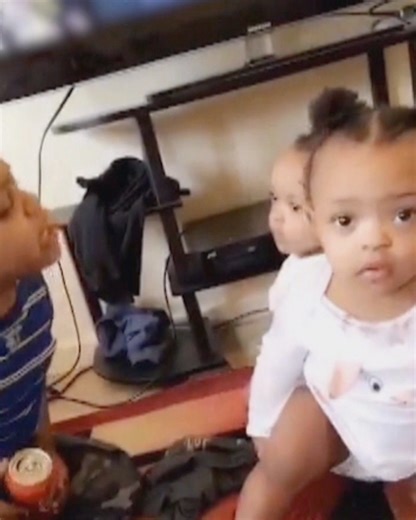 This 3-year-old is not tolerating his TWERKING sister...👧🏽🤣 | STEVE on Watch