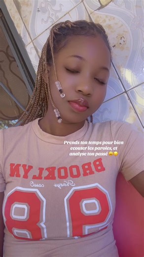 Vidéos de anasimpore1 (@anasimpore1) avec son original - ARIEL